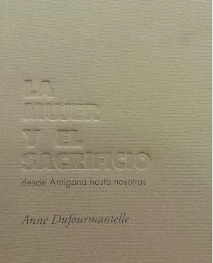 LA MUJER Y EL SACRIFICIO